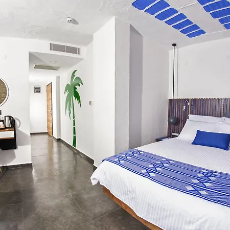 Hotel Hay (adults Only) 2*